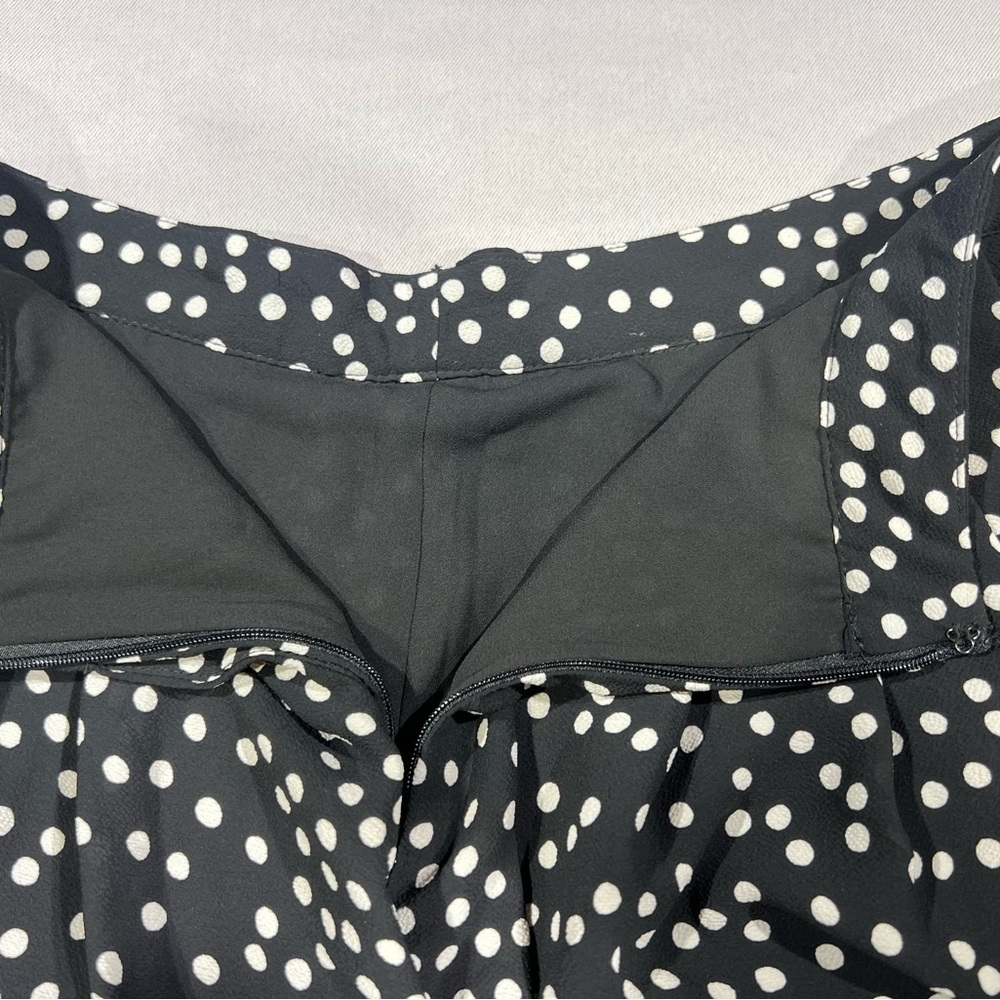 NWT  Talbots Women's Midi Polka Dot Lined Skirt With Botton Detail Size‎ 10P - Picture 9 of 9
